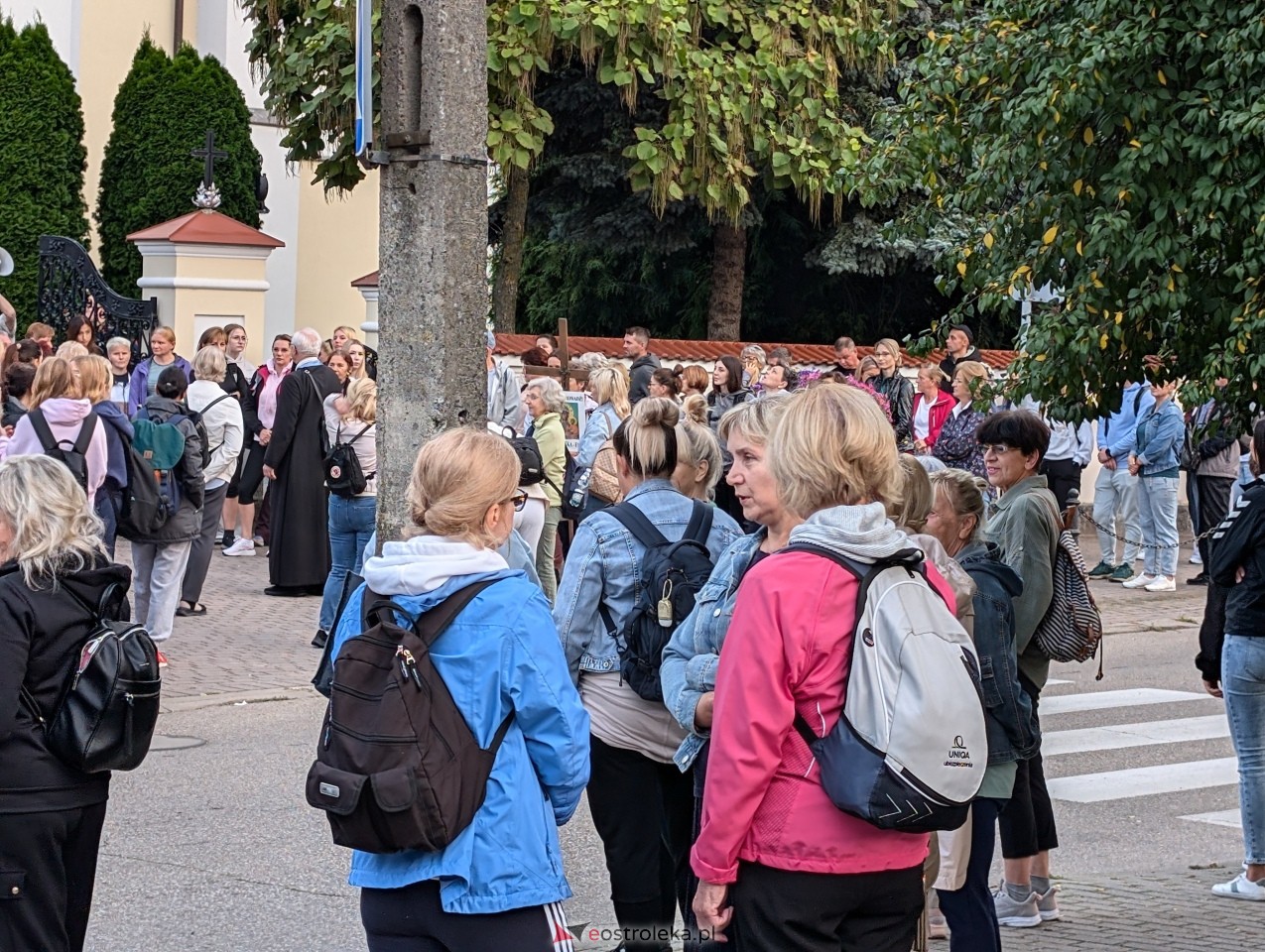 Pielgrzymi wyruszyli do Dąbrówki- 18 km modlitwy i tradycji![14.09.2025] - zdjęcie #5 - eOstroleka.pl