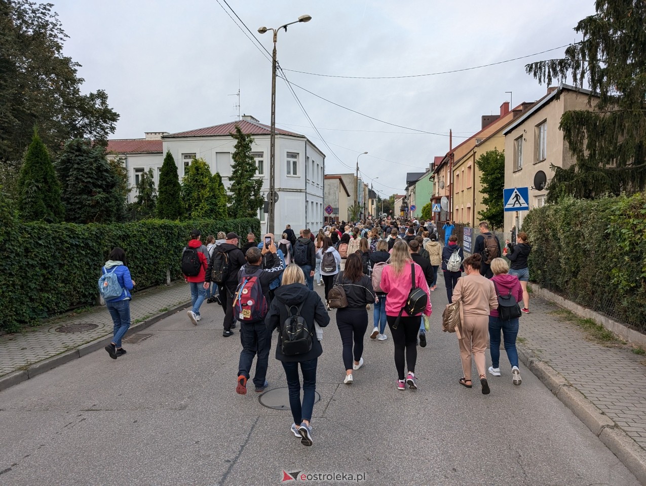 Pielgrzymi wyruszyli do Dąbrówki- 18 km modlitwy i tradycji![14.09.2025] - zdjęcie #1 - eOstroleka.pl