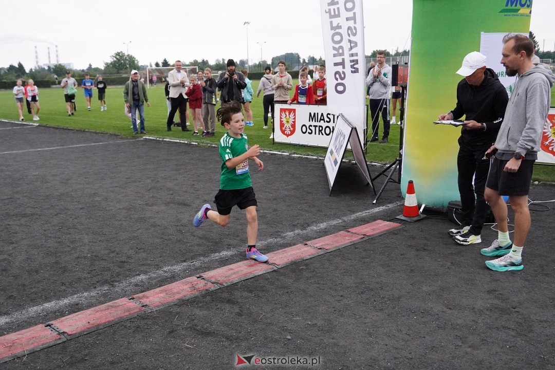 Półmaraton Kurpiowskie 2025: Mini Maraton dla Dzieci i Młodzieży [14.09.2025] - zdjęcie #177 - eOstroleka.pl