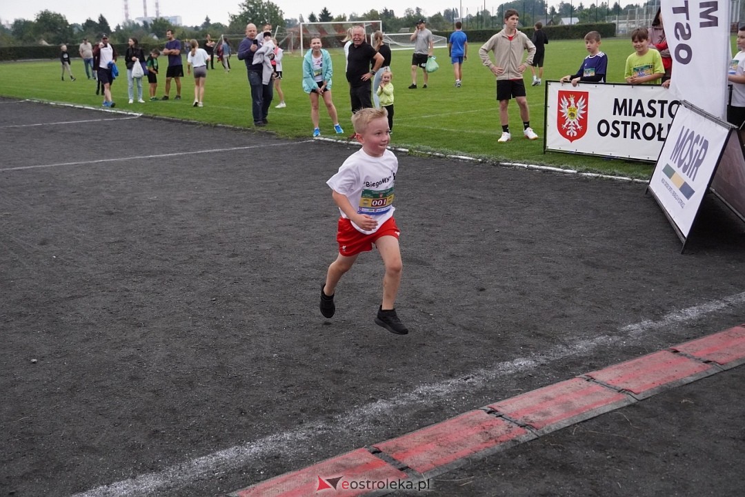 Półmaraton Kurpiowskie 2025: Mini Maraton dla Dzieci i Młodzieży [14.09.2025] - zdjęcie #170 - eOstroleka.pl