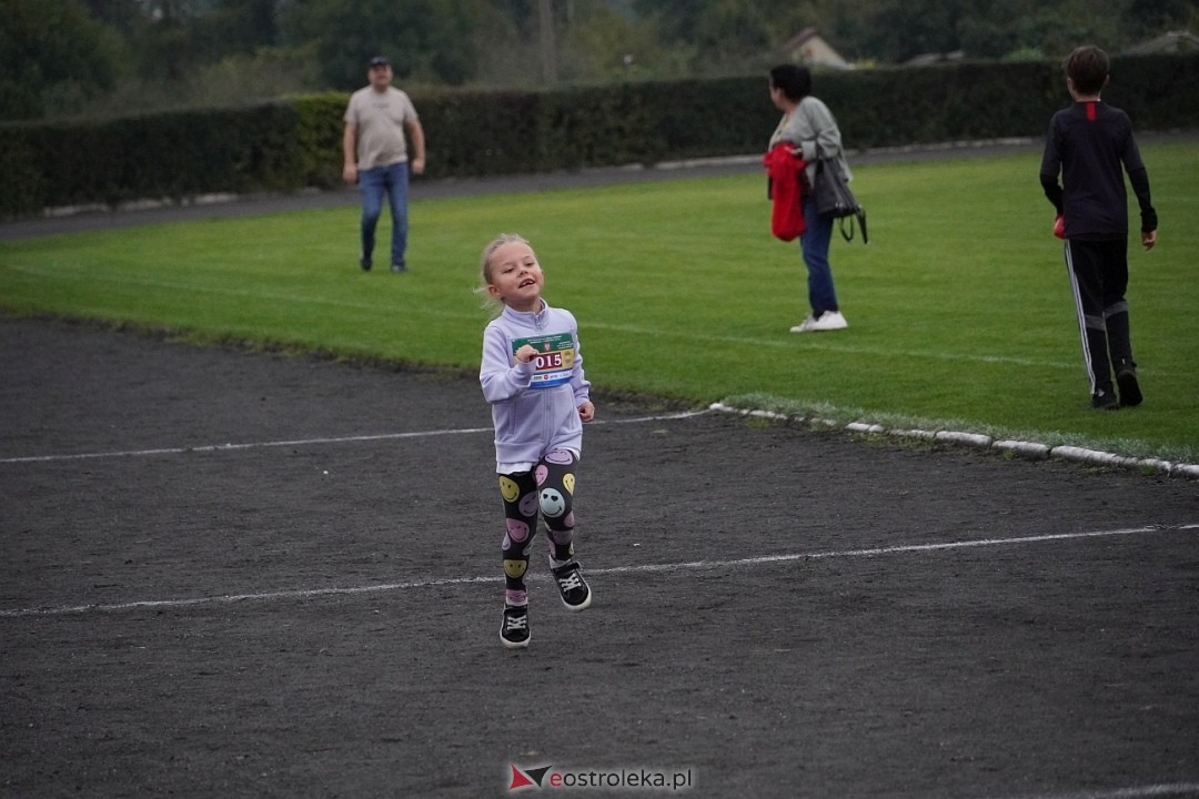 Półmaraton Kurpiowskie 2025: Mini Maraton dla Dzieci i Młodzieży [14.09.2025] - zdjęcie #162 - eOstroleka.pl