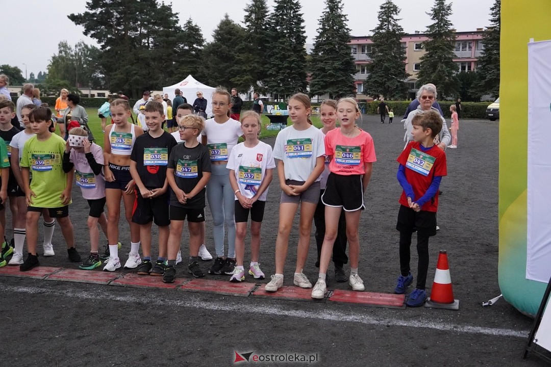Półmaraton Kurpiowskie 2025: Mini Maraton dla Dzieci i Młodzieży [14.09.2025] - zdjęcie #160 - eOstroleka.pl
