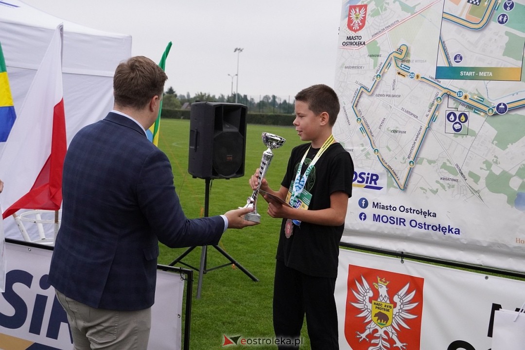 Półmaraton Kurpiowskie 2025: Mini Maraton dla Dzieci i Młodzieży [14.09.2025] - zdjęcie #25 - eOstroleka.pl