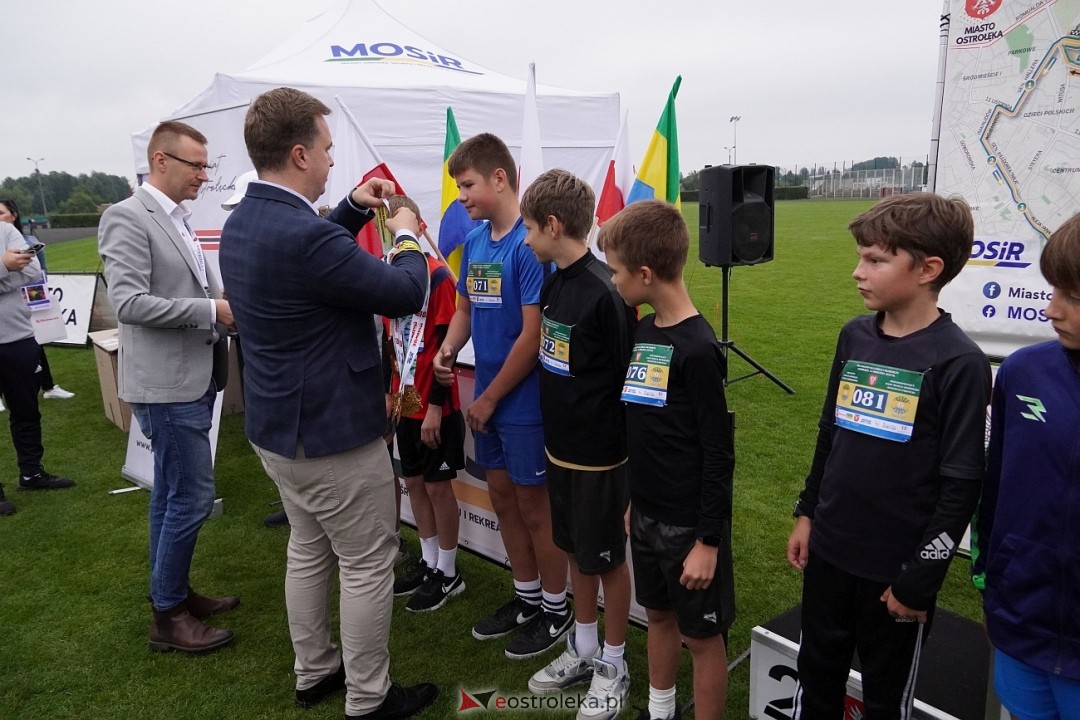 Półmaraton Kurpiowskie 2025: Mini Maraton dla Dzieci i Młodzieży [14.09.2025] - zdjęcie #17 - eOstroleka.pl