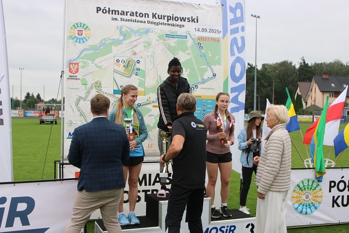 Półmaraton Kurpiowski [14.09.2025] - zdjęcie #91 - eOstroleka.pl
