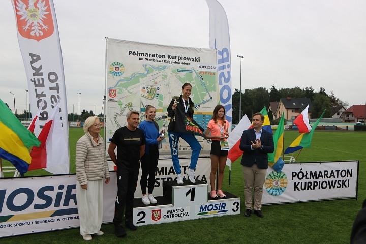 Półmaraton Kurpiowski [14.09.2025] - zdjęcie #20 - eOstroleka.pl
