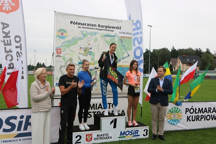 Półmaraton Kurpiowski [14.09.2025] - zdjęcie #18 - eOstroleka.pl