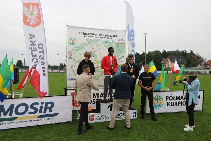 Półmaraton Kurpiowski [14.09.2025] - zdjęcie #7 - eOstroleka.pl
