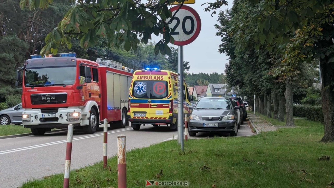 Wyciek gazu w bloku na Jaracza w Ostrołęce [14.09.2025] - zdjęcie #3 - eOstroleka.pl