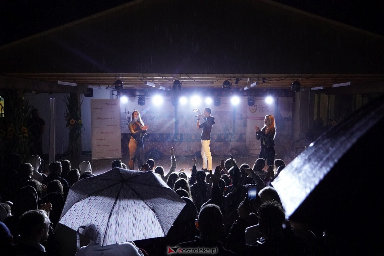 Dożynki w Baranowie: Bayera [14.09.2025] - zdjęcie #38 - eOstroleka.pl