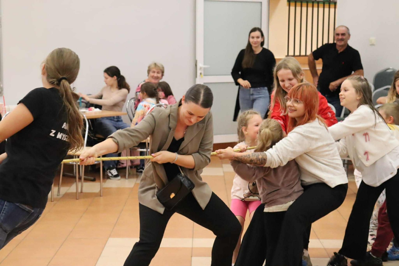 Piknik rodzinny Zdrowo żyć i bezpiecznym być z KGW Troszynianki [14.09.2025] - zdjęcie #22 - eOstroleka.pl