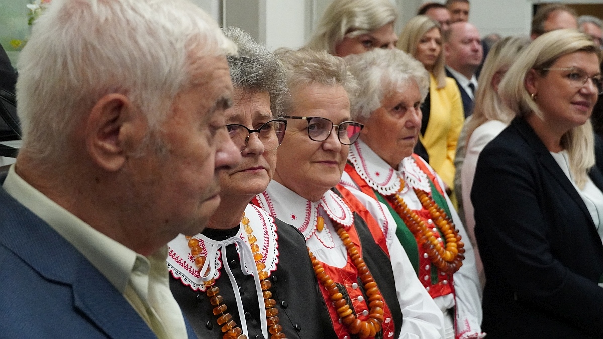 Otwarcie wystawy jubileuszowej w Muzeum Kultury Kurpiowskiej [15.09.2025] - zdjęcie #45 - eOstroleka.pl