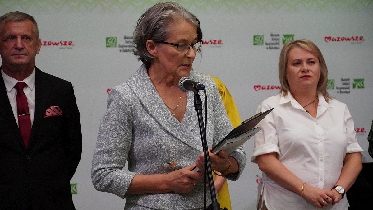 Otwarcie wystawy jubileuszowej w Muzeum Kultury Kurpiowskiej [15.09.2025] - zdjęcie #30 - eOstroleka.pl