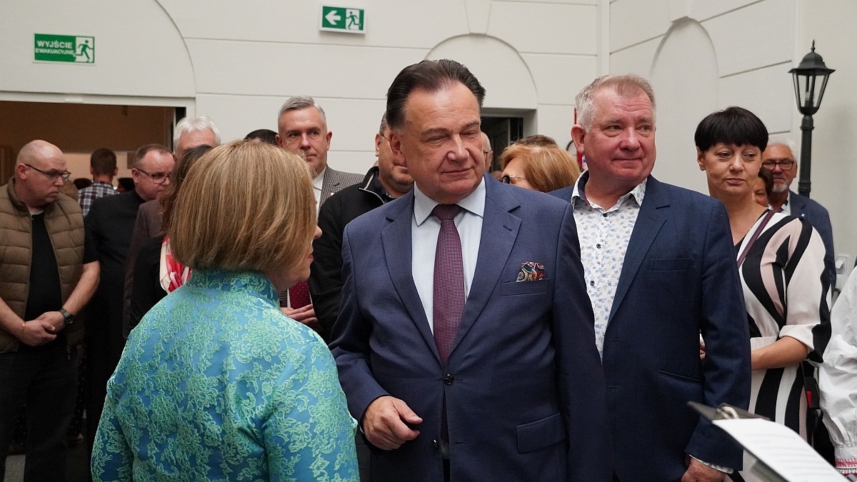Otwarcie wystawy jubileuszowej w Muzeum Kultury Kurpiowskiej [15.09.2025] - zdjęcie #25 - eOstroleka.pl