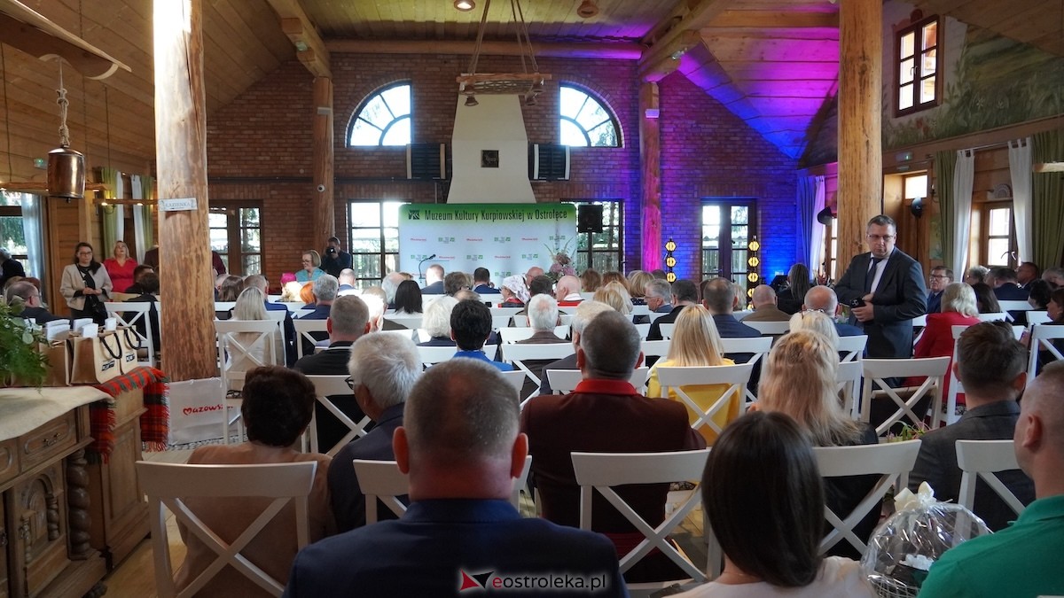 Pół wieku z Kurpiami! 50 lat Muzeum Kultury Kurpiowskiej w Ostrołęce. [15.09.2025] - zdjęcie #156 - eOstroleka.pl