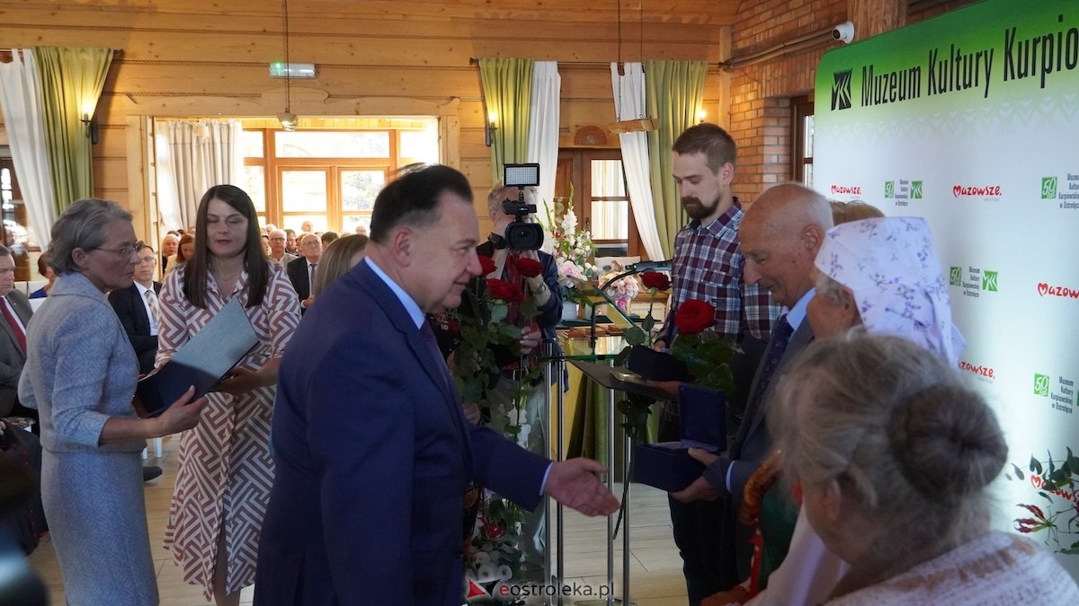 Pół wieku z Kurpiami! 50 lat Muzeum Kultury Kurpiowskiej w Ostrołęce. [15.09.2025] - zdjęcie #50 - eOstroleka.pl
