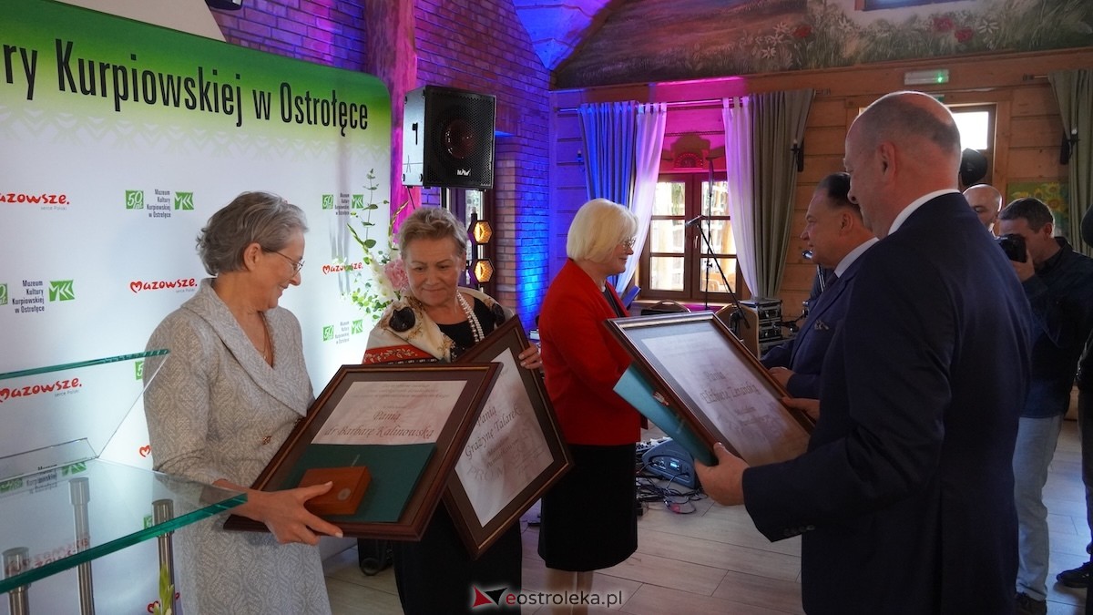 Pół wieku z Kurpiami! 50 lat Muzeum Kultury Kurpiowskiej w Ostrołęce. [15.09.2025] - zdjęcie #28 - eOstroleka.pl