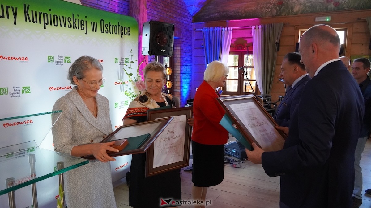 Pół wieku z Kurpiami! 50 lat Muzeum Kultury Kurpiowskiej w Ostrołęce. [15.09.2025] - zdjęcie #27 - eOstroleka.pl