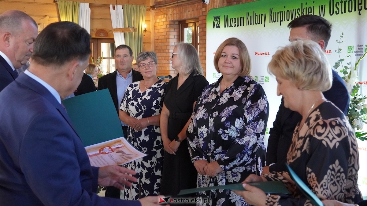 Pół wieku z Kurpiami! 50 lat Muzeum Kultury Kurpiowskiej w Ostrołęce. [15.09.2025] - zdjęcie #18 - eOstroleka.pl