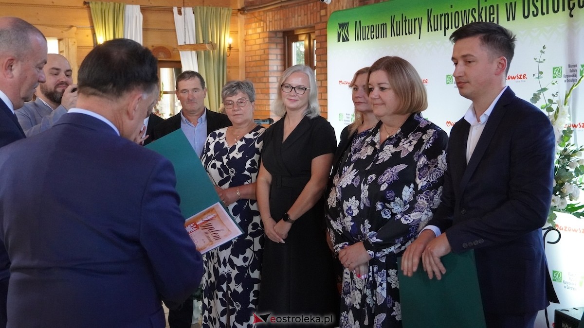 Pół wieku z Kurpiami! 50 lat Muzeum Kultury Kurpiowskiej w Ostrołęce. [15.09.2025] - zdjęcie #16 - eOstroleka.pl