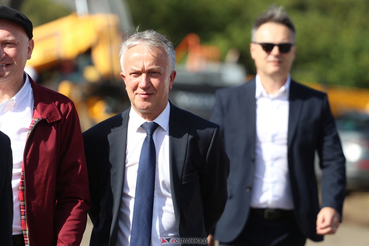 Wmurowanie kamienia węgielnego pod budowę obwodnicy Ostrołęki [15.09.2025] - zdjęcie #12 - eOstroleka.pl