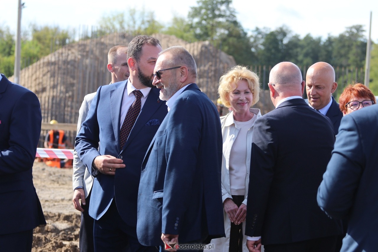Wmurowanie kamienia węgielnego pod budowę obwodnicy Ostrołęki [15.09.2025] - zdjęcie #9 - eOstroleka.pl