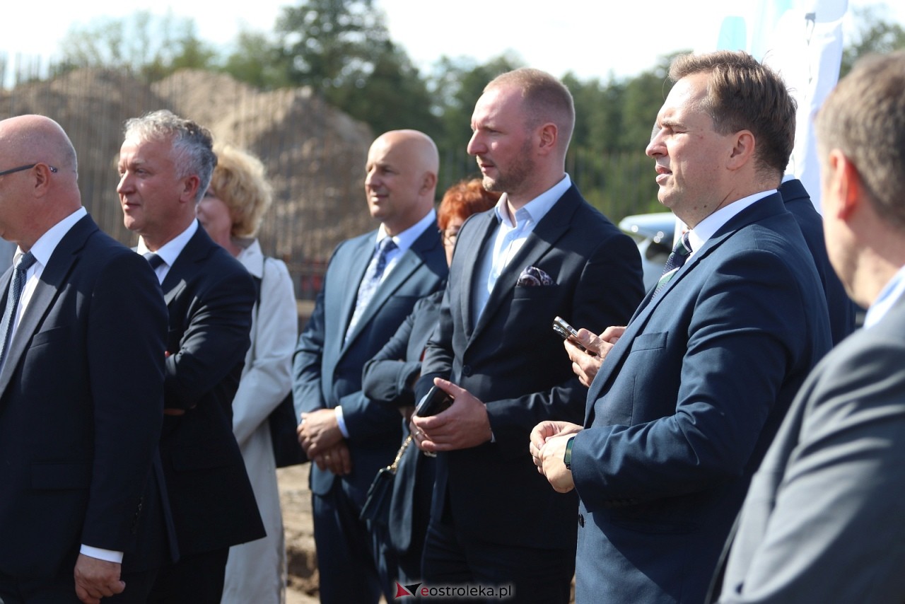 Wmurowanie kamienia węgielnego pod budowę obwodnicy Ostrołęki [15.09.2025] - zdjęcie #5 - eOstroleka.pl