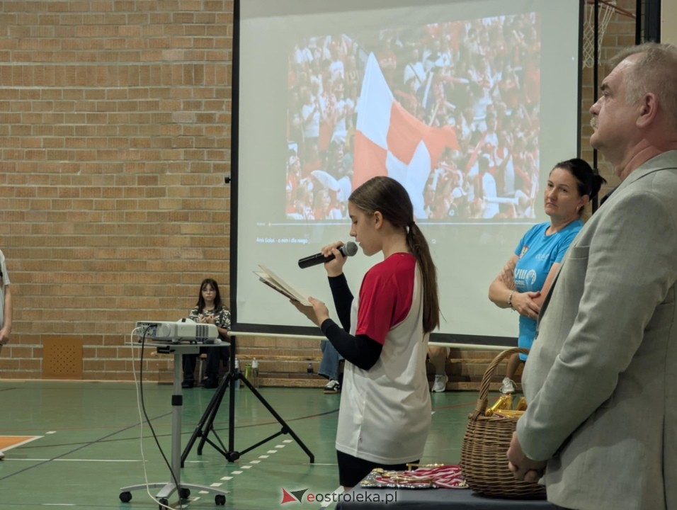 Szkolny turniej w hołdzie Arkadiuszowi Gołasiowi [16.09.2025] - zdjęcie #5 - eOstroleka.pl