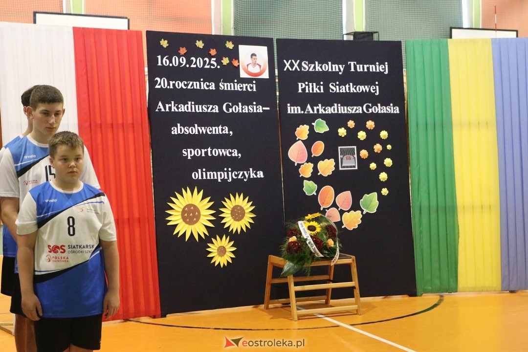 Szkolny turniej w hołdzie Arkadiuszowi Gołasiowi [16.09.2025] - zdjęcie #15 - eOstroleka.pl