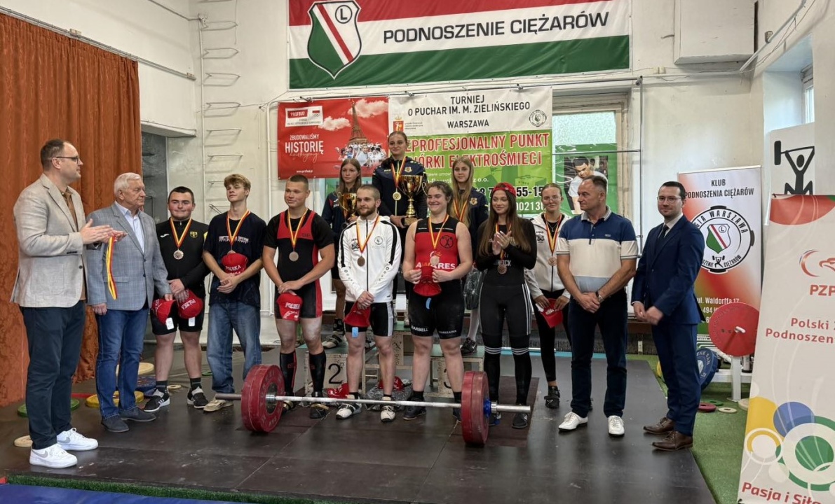 Turniej im. Mariana Zielińskiego w podnoszeniu ciężarów - zdjęcie #8 - eOstroleka.pl