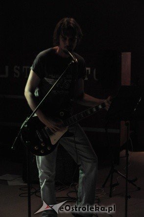Rockowo-bluesowy czwartek w klubie U studentów (20.X.2011) - zdjęcie #16 - eOstroleka.pl