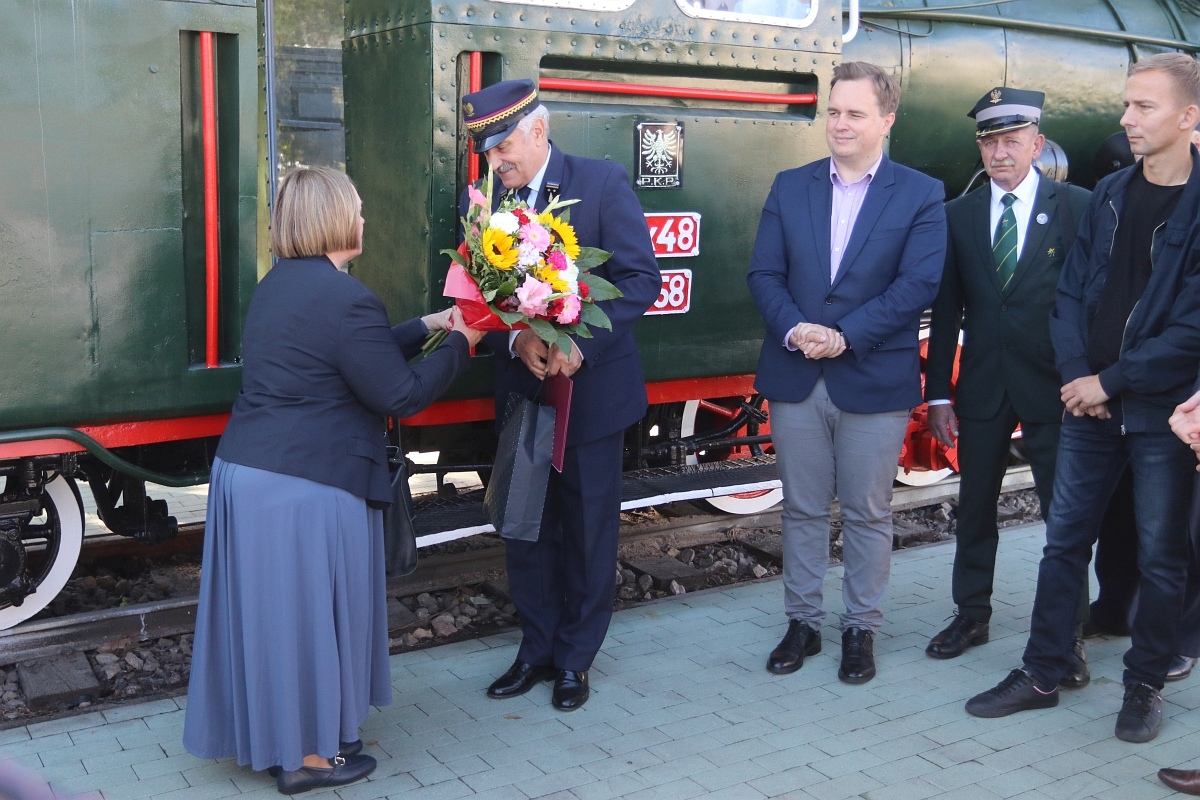 Odbiór lokomotywy Julia i 10-lecie Muzeum Kasa Biletowa z pamiątkami kolejowymi Jerzego Grabowskiego [18.09.2025] - zdjęcie #70 - eOstroleka.pl