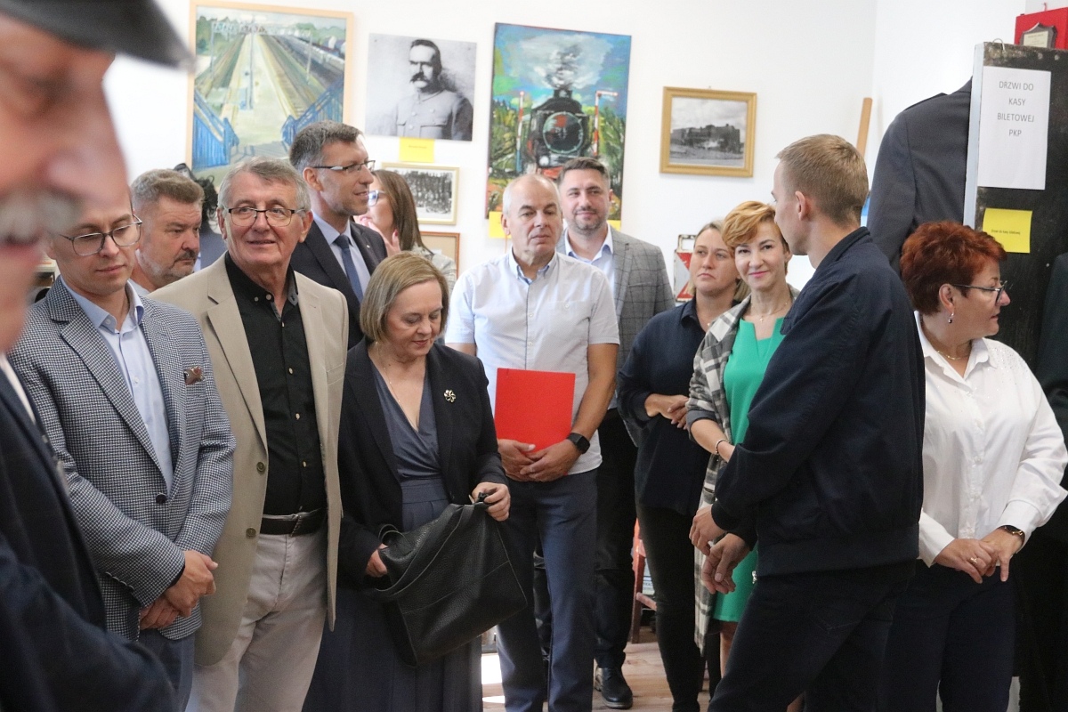 Odbiór lokomotywy Julia i 10-lecie Muzeum Kasa Biletowa z pamiątkami kolejowymi Jerzego Grabowskiego [18.09.2025] - zdjęcie #34 - eOstroleka.pl