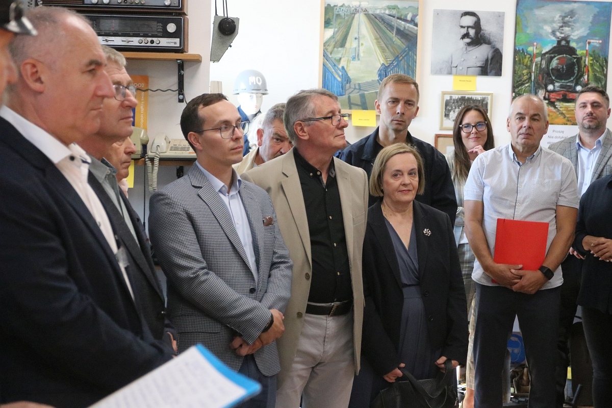 Odbiór lokomotywy Julia i 10-lecie Muzeum Kasa Biletowa z pamiątkami kolejowymi Jerzego Grabowskiego [18.09.2025] - zdjęcie #29 - eOstroleka.pl