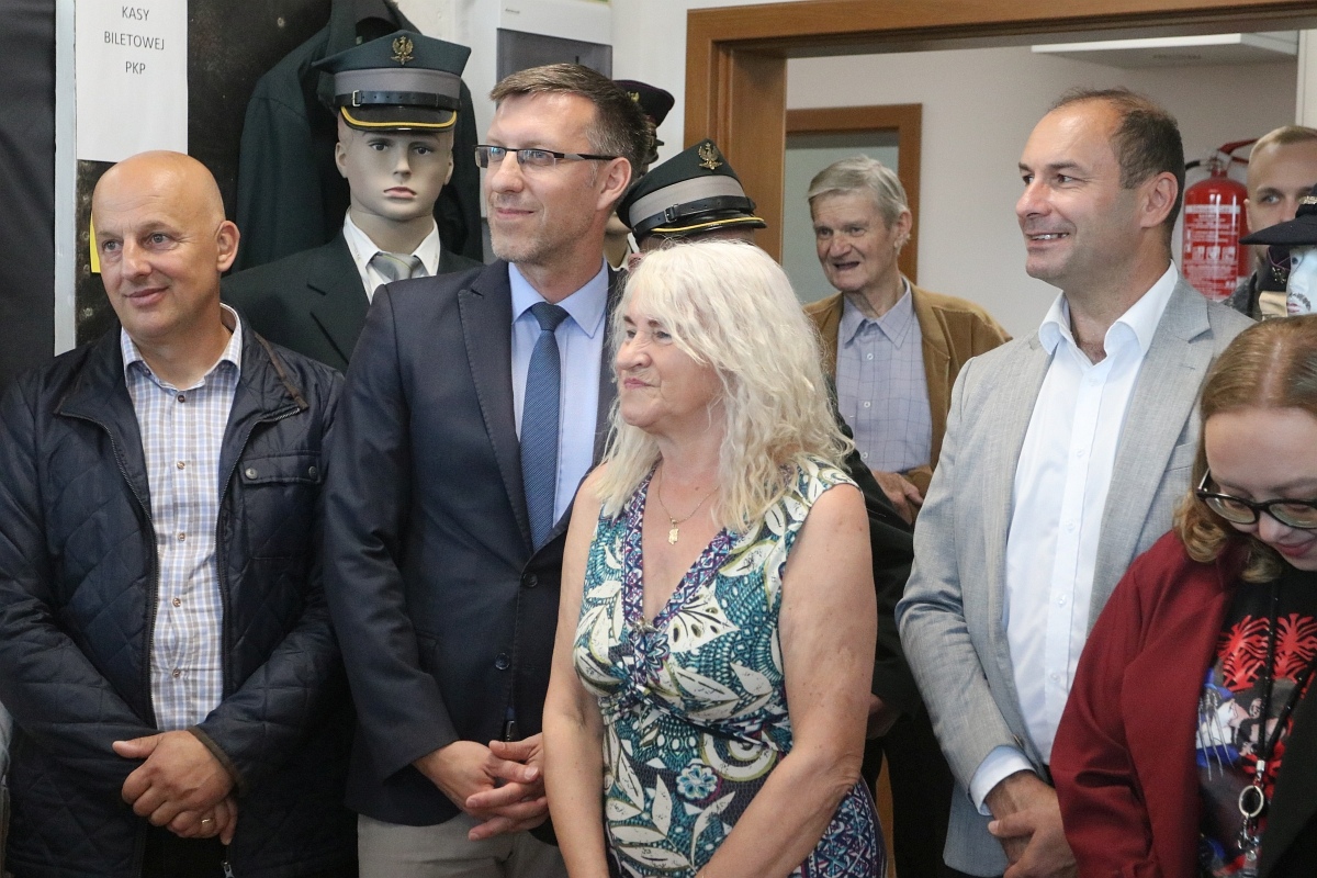 Odbiór lokomotywy Julia i 10-lecie Muzeum Kasa Biletowa z pamiątkami kolejowymi Jerzego Grabowskiego [18.09.2025] - zdjęcie #7 - eOstroleka.pl