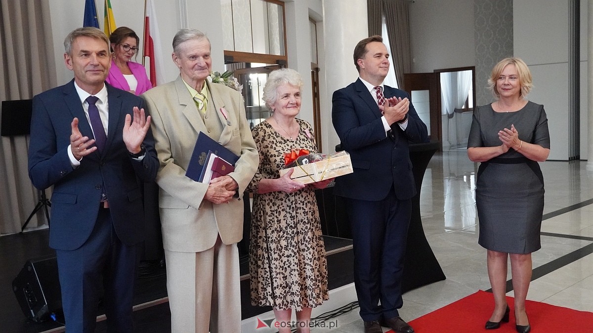 Złote Gody mieszkańców Ostrołęki - wrzesień 2025 [19.09.2025] - zdjęcie #15 - eOstroleka.pl