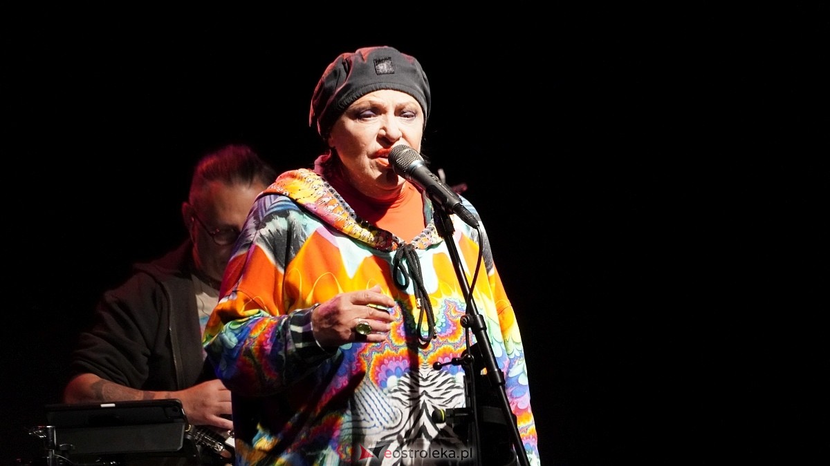 Koncert Grażyny Łobaszewskiej i Adama Nowaka w Multimedialnym Centrum Natura [19.09.2025] - zdjęcie #18 - eOstroleka.pl