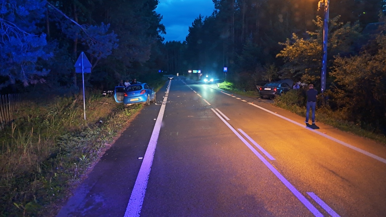 Wypadek w Glebie [19.09.2025] - zdjęcie #4 - eOstroleka.pl