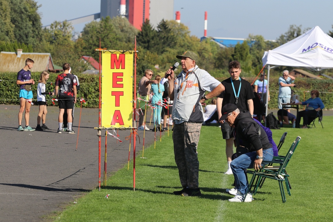 Indywidualne Biegi Przełajowe organizowane przez Powiatowy Grodzko-Ziemski Szkolny Związek Sportowy [20.09.2025] - zdjęcie #54 - eOstroleka.pl