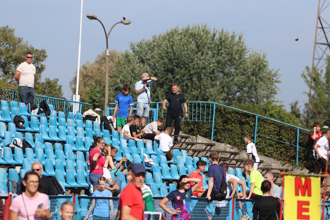 Indywidualne Biegi Przełajowe organizowane przez Powiatowy Grodzko-Ziemski Szkolny Związek Sportowy [20.09.2025] - zdjęcie #34 - eOstroleka.pl