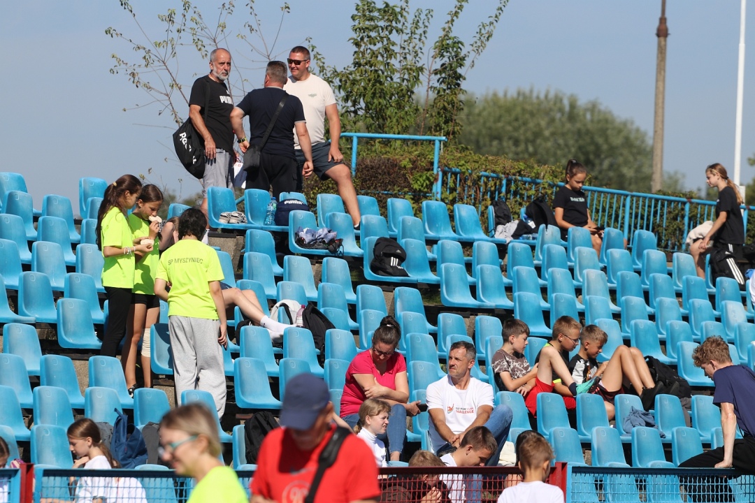 Indywidualne Biegi Przełajowe organizowane przez Powiatowy Grodzko-Ziemski Szkolny Związek Sportowy [20.09.2025] - zdjęcie #14 - eOstroleka.pl