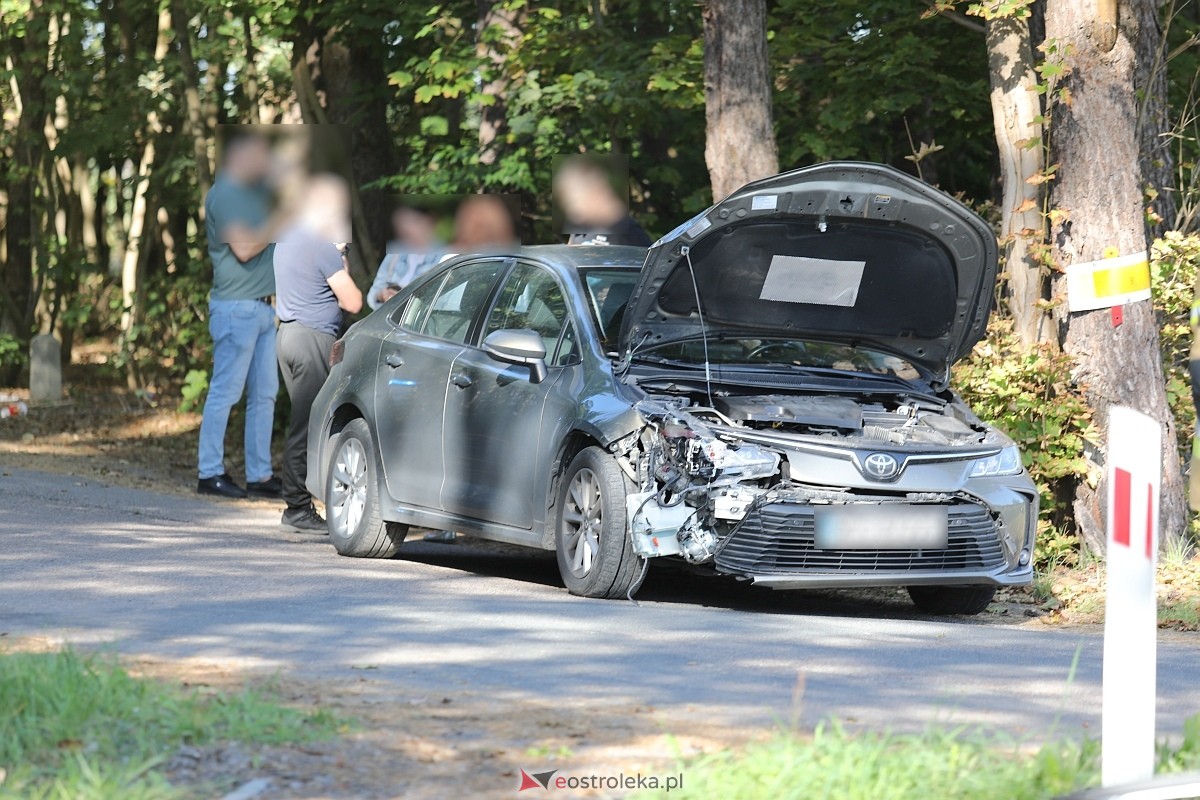 Wypadek w Zabrodziu [21.09.2025] - zdjęcie #18 - eOstroleka.pl