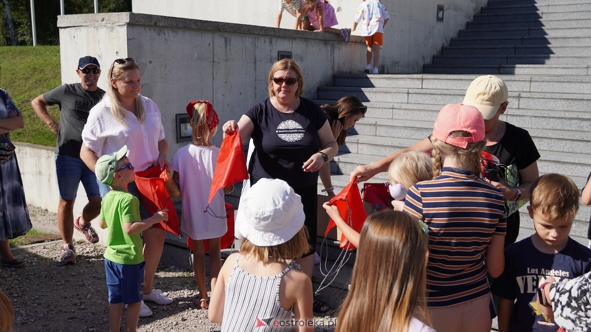 Rodzinny piknik edukacyjny Z małą walizką w muzealny świat[21.09.2025] - zdjęcie #38 - eOstroleka.pl