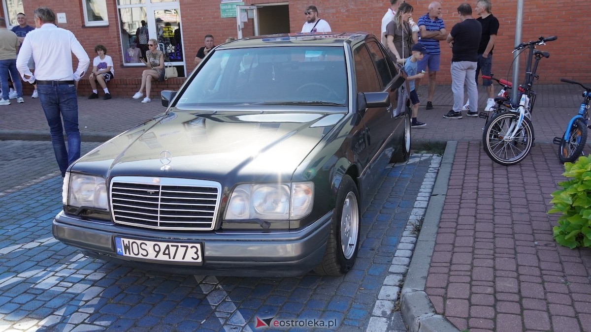 Klasykiem po Ostrołęce - Zlot miłośników klasycznej motoryzacji [21.09.2025] - zdjęcie #120 - eOstroleka.pl