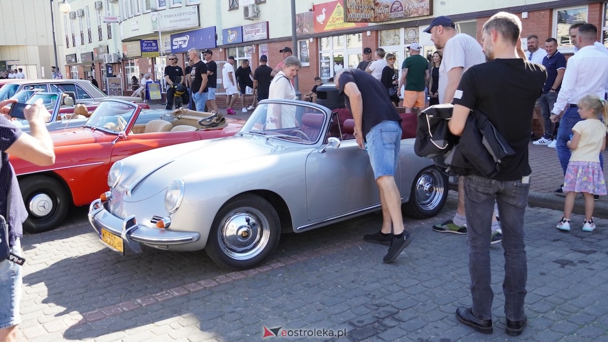 Klasykiem po Ostrołęce - Zlot miłośników klasycznej motoryzacji [21.09.2025] - zdjęcie #119 - eOstroleka.pl