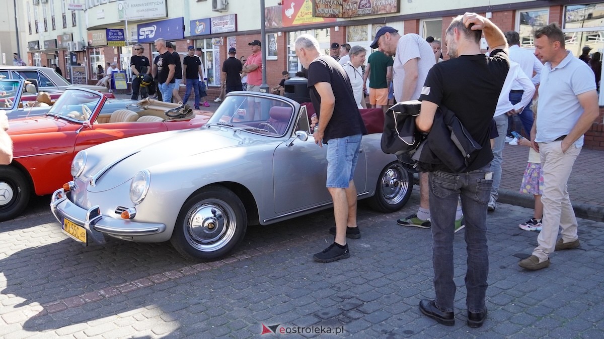 Klasykiem po Ostrołęce - Zlot miłośników klasycznej motoryzacji [21.09.2025] - zdjęcie #118 - eOstroleka.pl