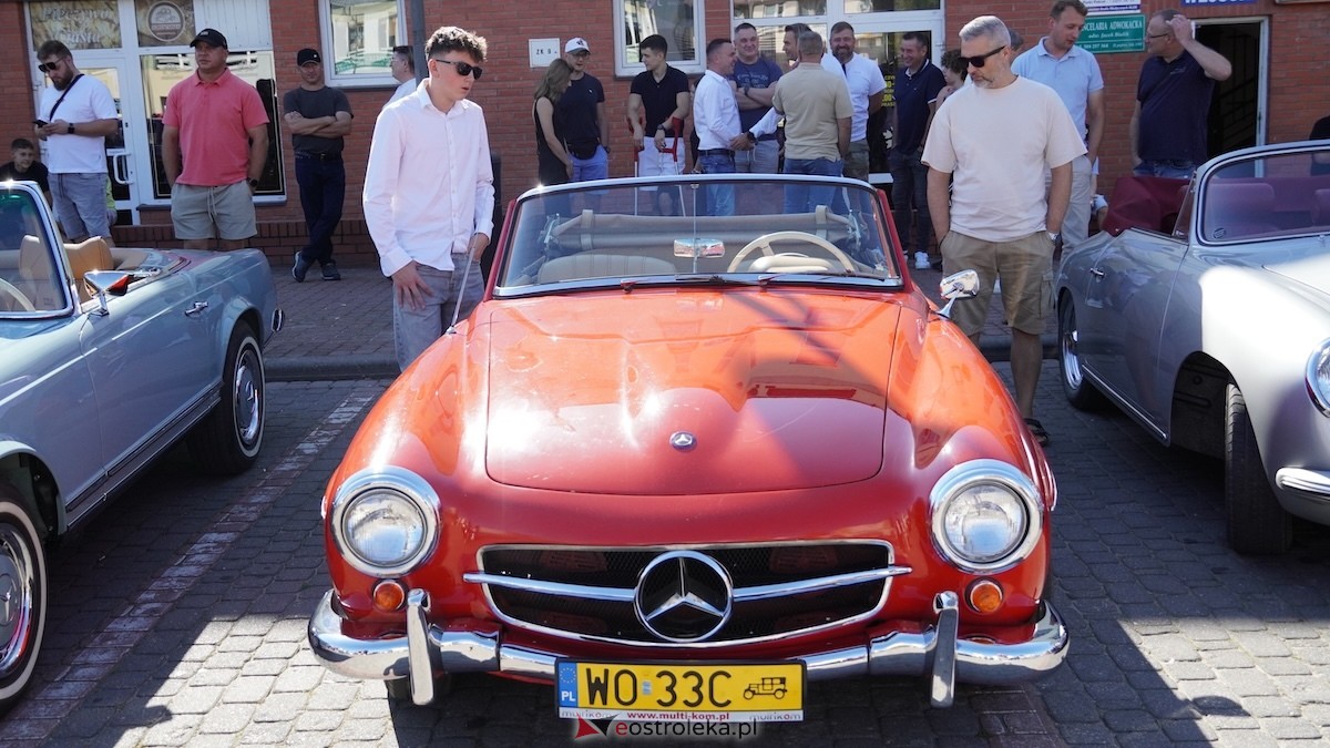 Klasykiem po Ostrołęce - Zlot miłośników klasycznej motoryzacji [21.09.2025] - zdjęcie #115 - eOstroleka.pl