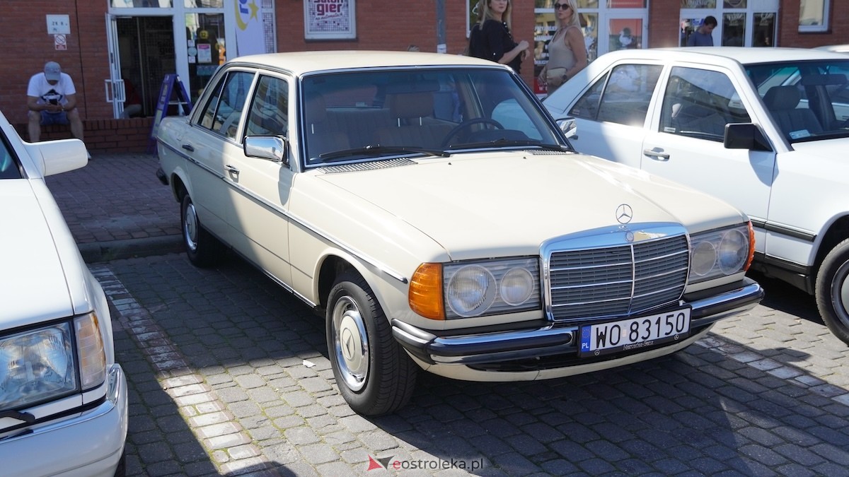 Klasykiem po Ostrołęce - Zlot miłośników klasycznej motoryzacji [21.09.2025] - zdjęcie #91 - eOstroleka.pl
