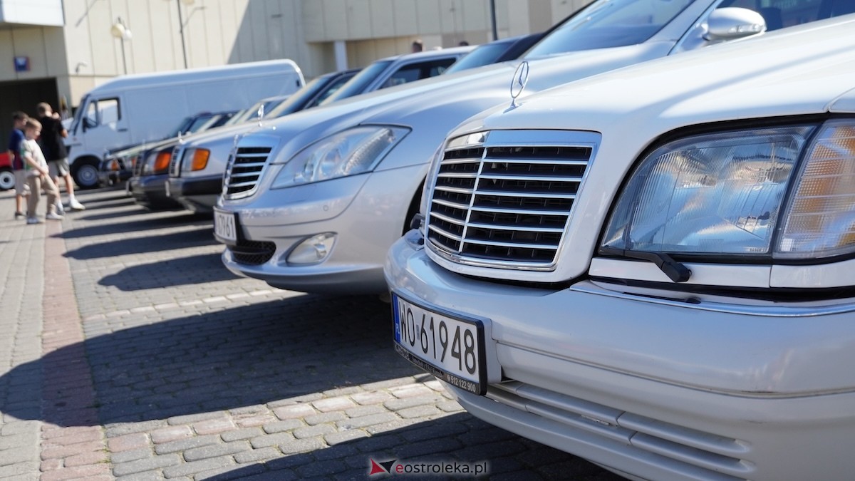 Klasykiem po Ostrołęce - Zlot miłośników klasycznej motoryzacji [21.09.2025] - zdjęcie #89 - eOstroleka.pl