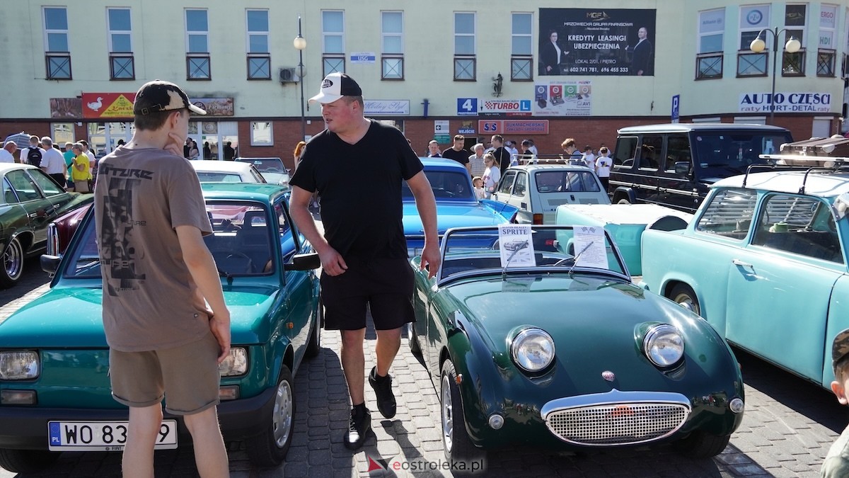 Klasykiem po Ostrołęce - Zlot miłośników klasycznej motoryzacji [21.09.2025] - zdjęcie #38 - eOstroleka.pl